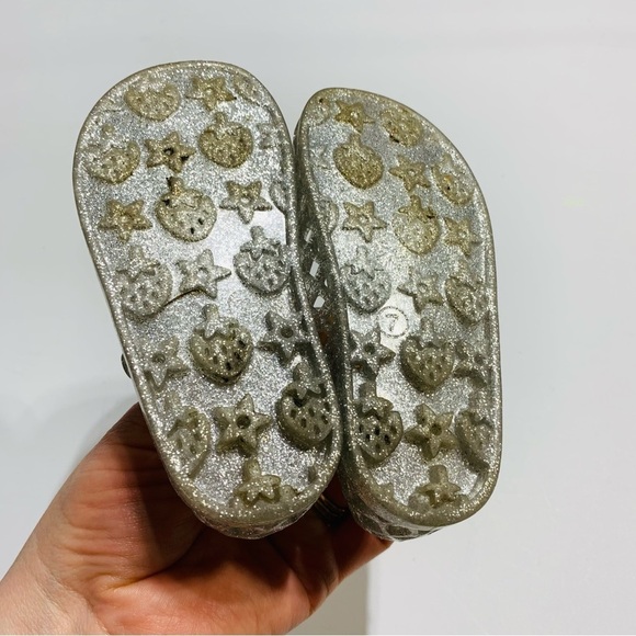OLD navy baby girls jelly sandals - Picture 3 of 3
